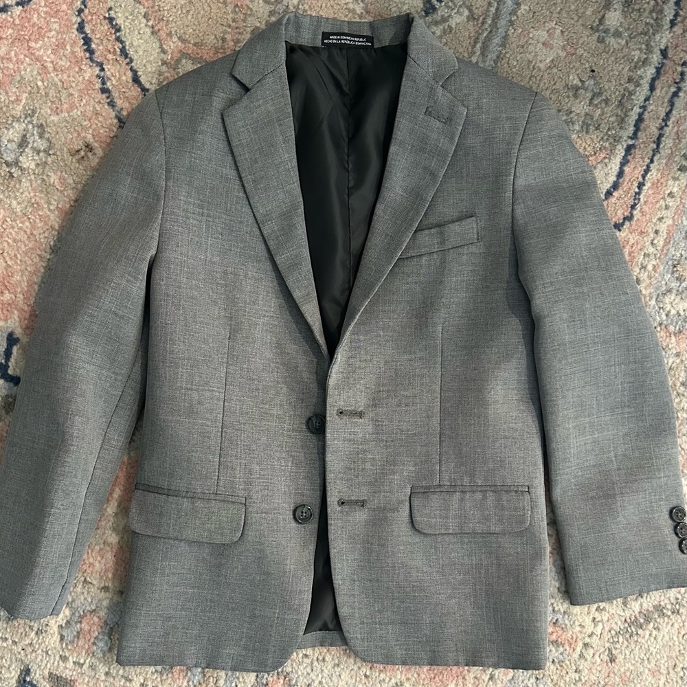 Boy’s size 10 Van Heusen Blazer gray suit Jacket
